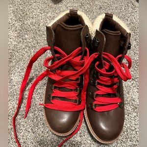 Indigo Rd ladies combat boots are size 6.5